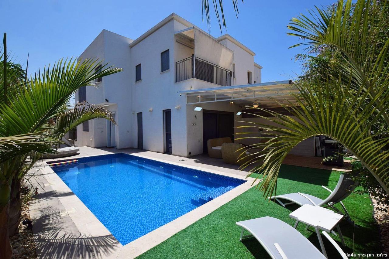 Villa אמה וילה ריזורט à Hadera Extérieur photo