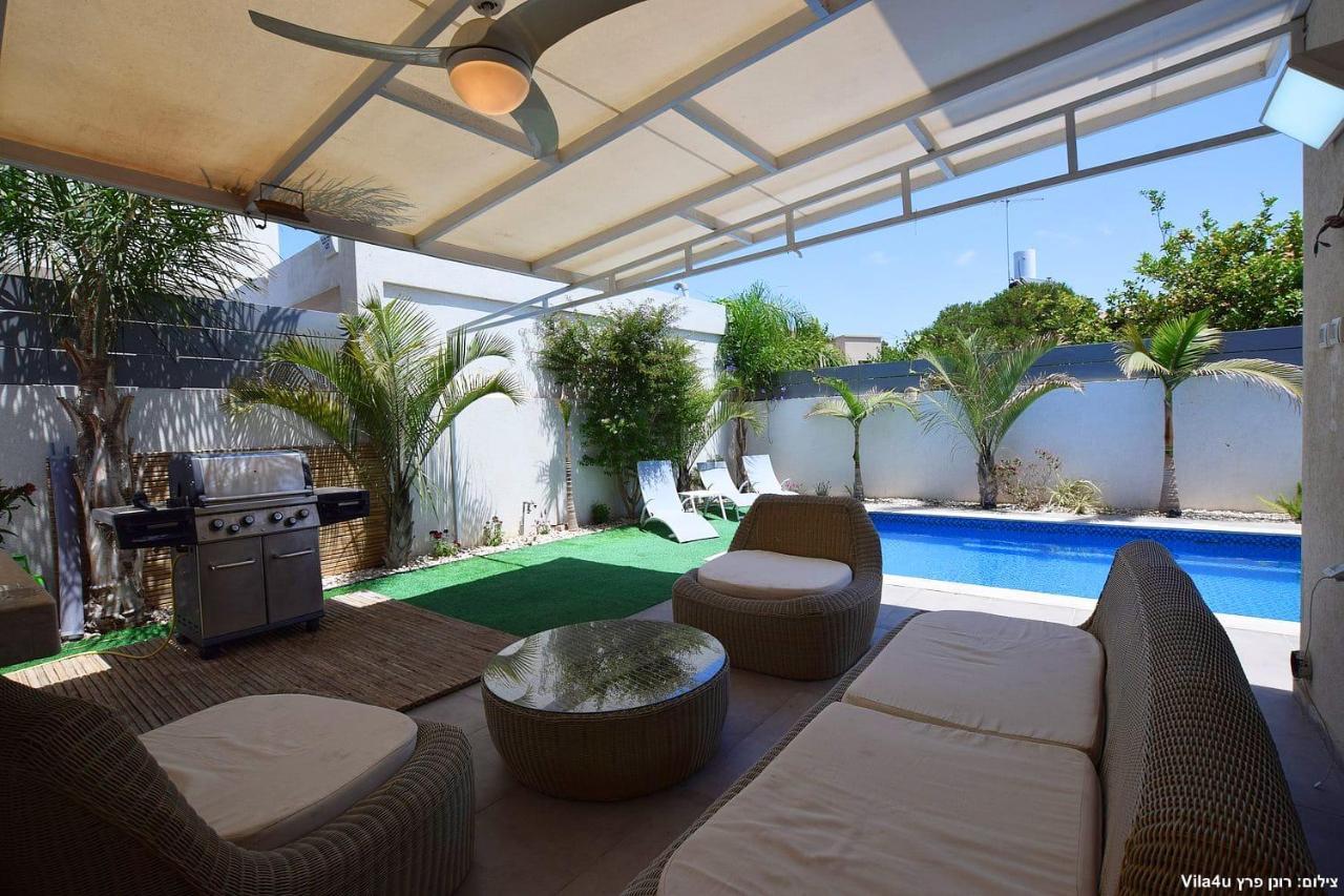 Villa אמה וילה ריזורט à Hadera Extérieur photo